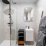 Апартаменти Ostend Central Residence